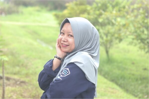 Icha Angelina