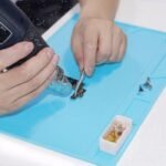 Alas Solder Karet Silicone Pad Mat Insulator Anti ESD Panas 45x30cm - Image 4