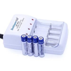 Paket Charger Baterai AA / AAA 4 + Bonus Baterai Charge A3 4 Pcs - Image 2